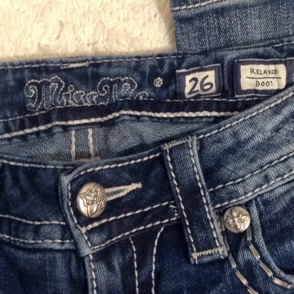 Miss Me silver & rhinestone jeans - Picture 4 of 6